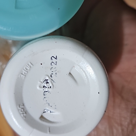 Skincare - Picture 5 of 10